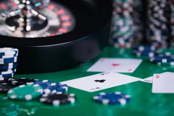 Antarmuka taruhan roulette Live Casino dengan tempat chip dan statistik bola sebelumnya